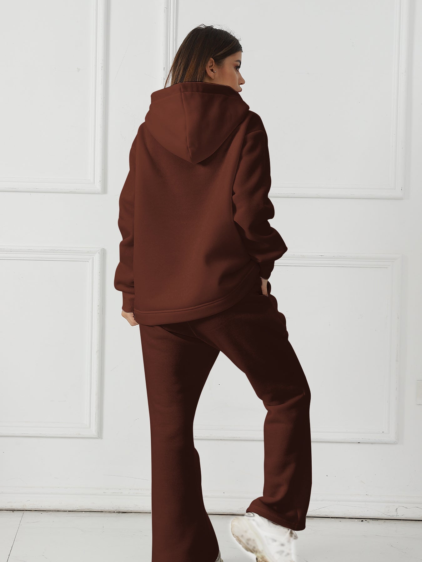 Women's Fashionable Casual Solid Color Long Sleeved Sweatsuit