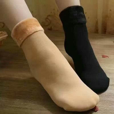 Velvet thick snow socks for men and women in beige and black.