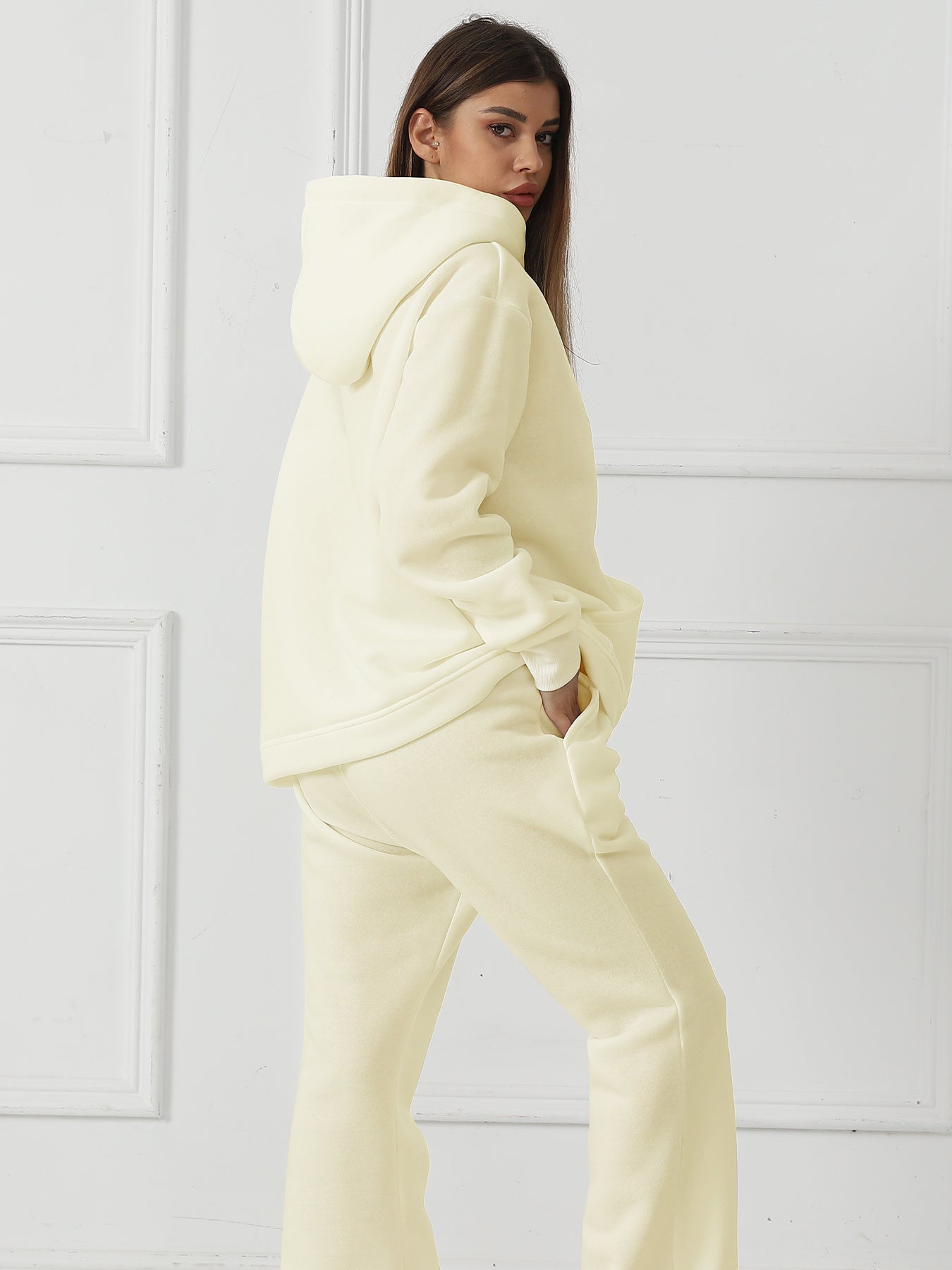 Women's Fashionable Casual Solid Color Long Sleeved Sweatsuit