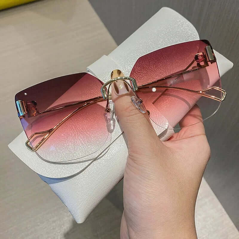 Vintage Brand Designer Sunglasses Womens 2021 Fashion Oversized Rimless Sun Glasses for Men Retro Square Shades Oculos UV400